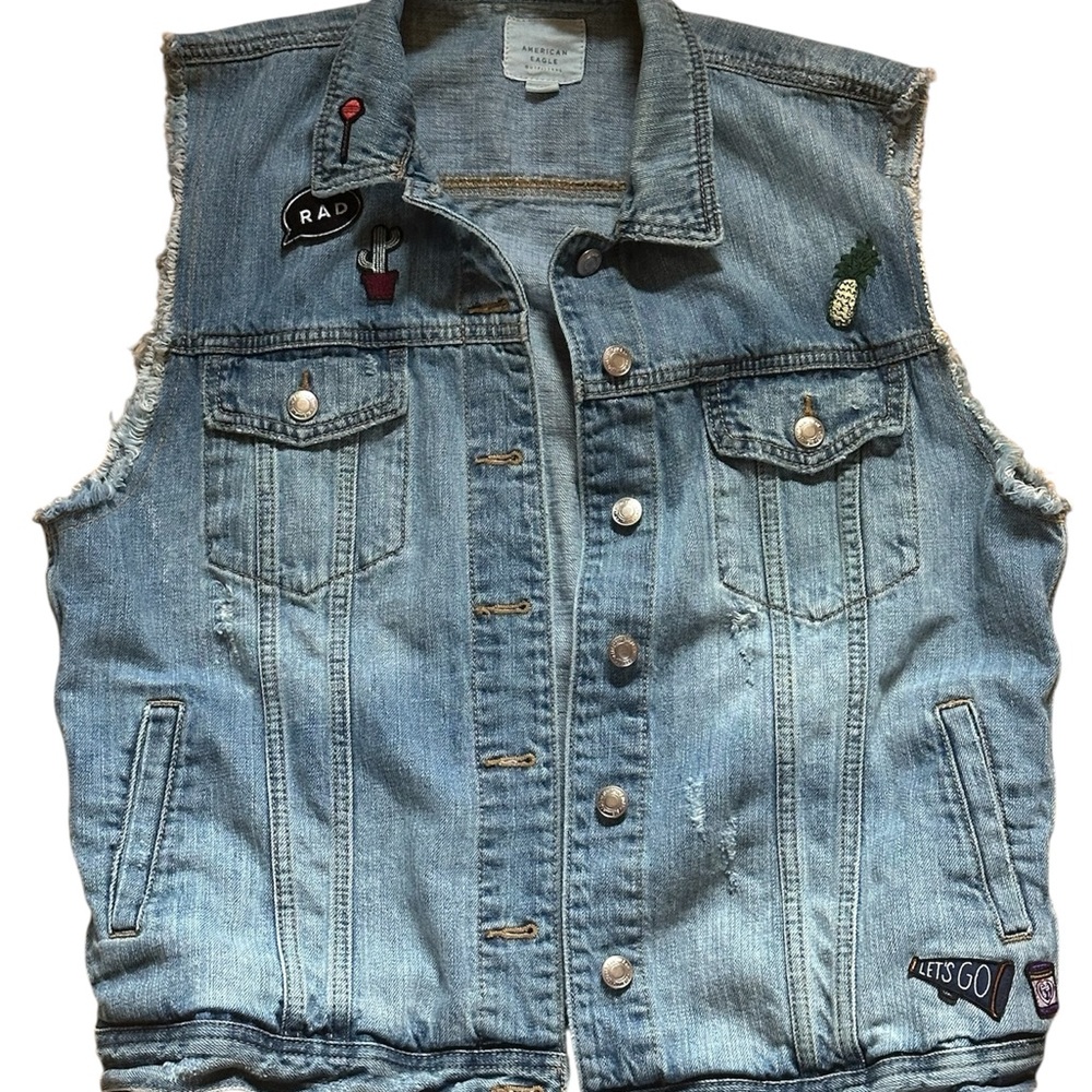 American Eagle Distressed Denim Vest with Patches Vintage (2016) Size Large